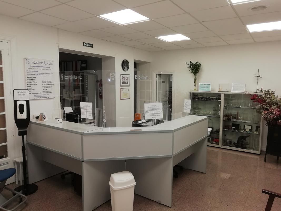 Laboratorios Ruiz Falcó recepción 
